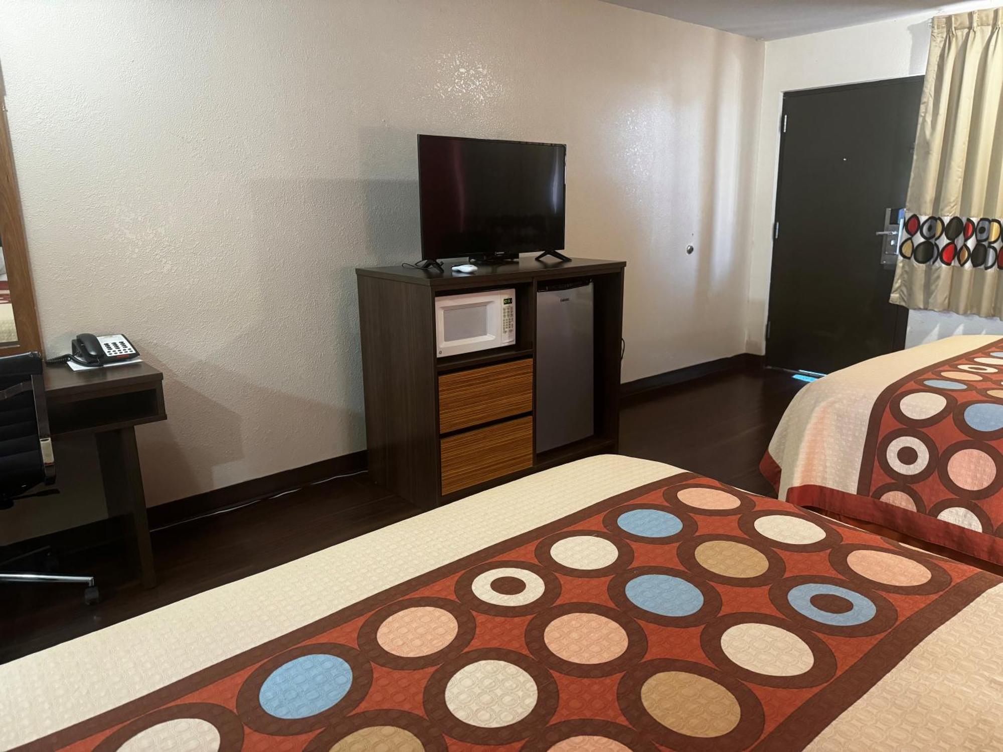 Super 8 By Wyndham Giddings Hotel Kültér fotó