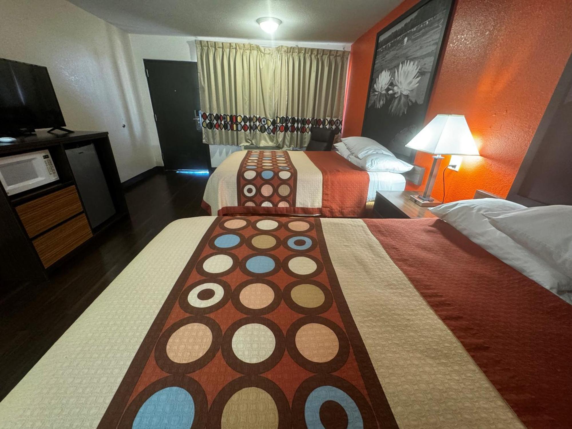 Super 8 By Wyndham Giddings Hotel Kültér fotó
